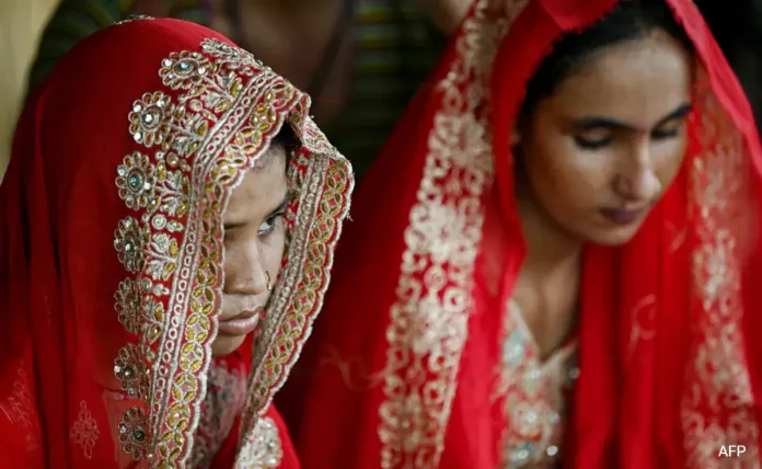 অপরিণত বয়সে বিয়ে শারীরিক ও মানসিক সমস্যা