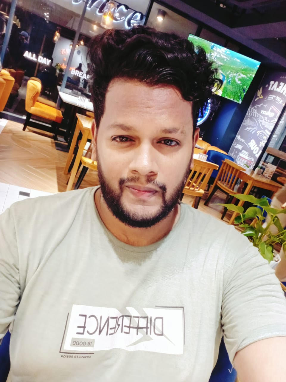 মঈন মালিক
